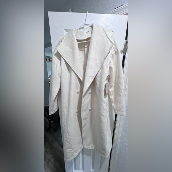 Cocoon Drape Front Coat - Picture 2 of 6